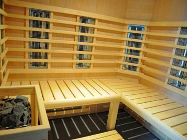 Cozy Holiday Home in Somme-Leuze with Private Pool and Sauna