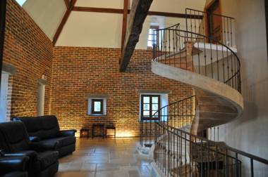 Chateau-Ferme Pondrome