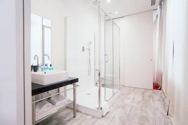 Pacific Hotel - City Center