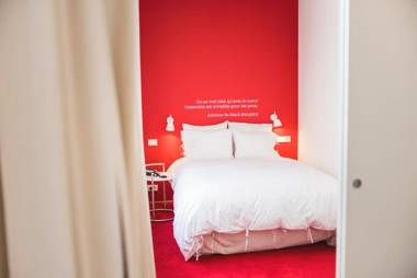 Pacific Hotel - City Center