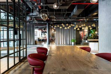 Radisson RED Brussels