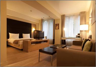 B-aparthotel Grand Place