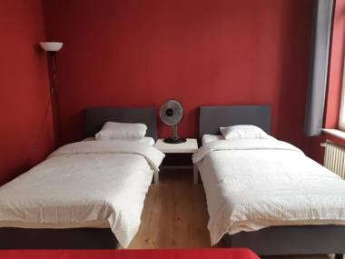 Rentbynight Aparthotel