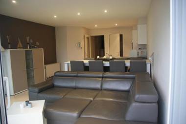 White Princess-Yzzis