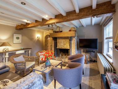 Elegant Holiday Home in Koksijde with Sauna