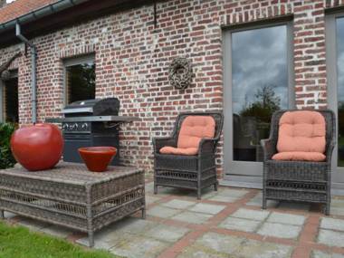 Spacious stylish holiday home in the centre of forested surroundings with private garden