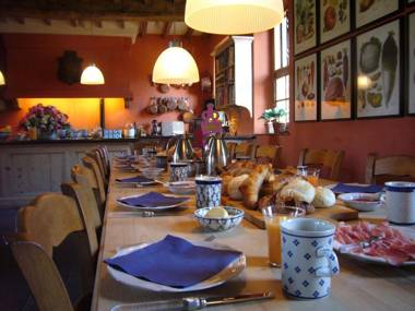 B&B Kasteelhoeve de Kerckhem