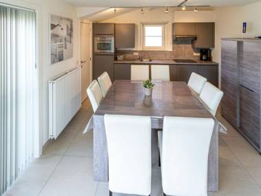 Classic Holiday Home in Westende with Terrace