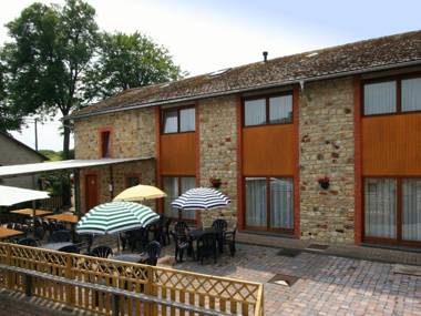 Spacious Apartment in Ondenval with Terrace