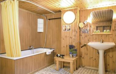 Holiday home Robertville with a Fireplace 180