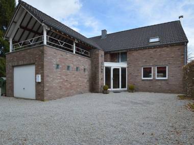 Spacious holiday house can be divided in two different parts