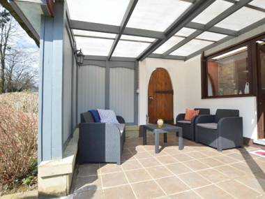 Lovely Cottage in Waimes near the Lake