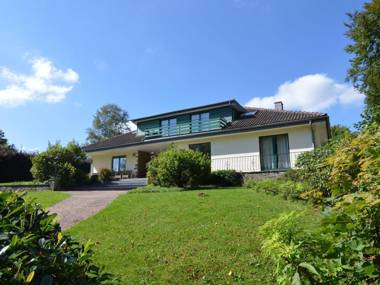 Luxury villa in Robertville with sauna and cinema