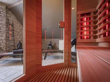 Mansion in Waimes near Spa and Nature Parc High Venn