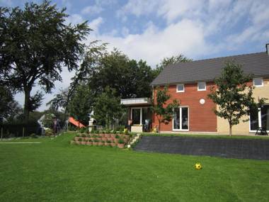 Cozy Holiday Home in Robertville with Sauna