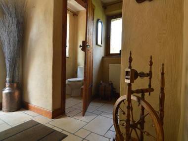 Vacation house on a beautiful lane and nearby the lake.