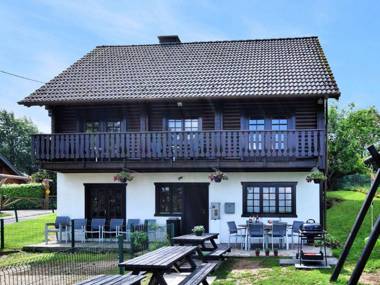 Attractive Chalet in Fraiture with Sauna and Garden