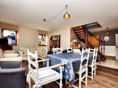 Rustic Holiday Hom in a Quiet Village in Ennal