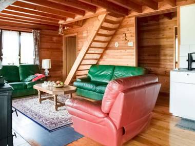 Alluring Holiday Home in Fraiture with Infrared Sauna