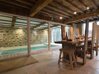 Enchanting Cottage in Theux with Private Swimming Pool
