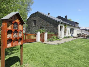 Cushy Holiday Home in La Roche en Ardenne with Fenced Garden