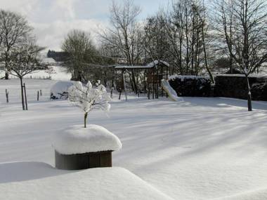 Cushy Holiday Home in La Roche en Ardenne with Fenced Garden