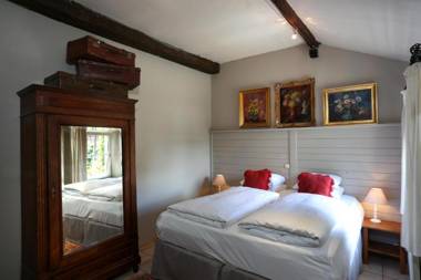 Hotel Aux Ecuries De La Reine