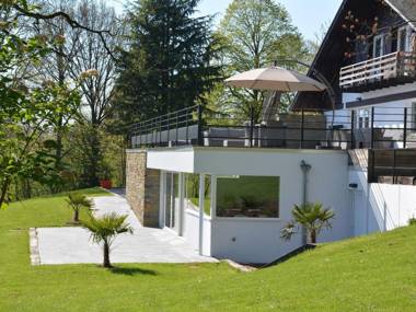 Stately Chalet in Stoumont with Pool & Sauna