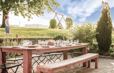 Seven-Bedroom Holiday Home in Remersdaal