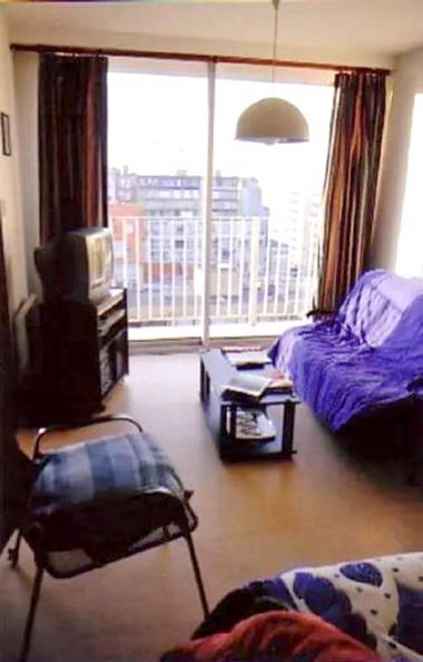 One bedroom appartement with sea view and balcony at Nieuport 1 km away from the beach