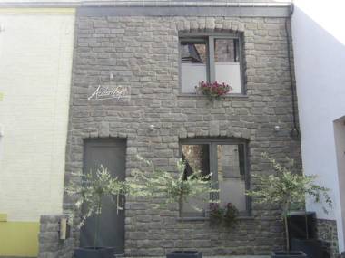 Pleasing Holiday Home in Awenne with Terrace