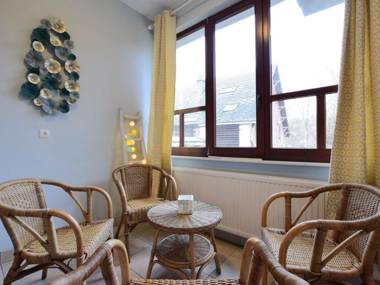 Elegant Holiday Home in Saint-Hubert with Fenced Garden