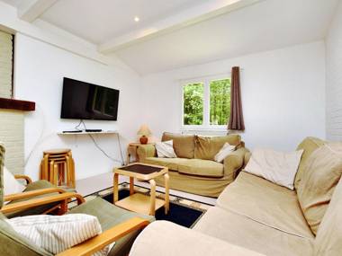 Wonderful Holiday Home in Beauaring with Sauna