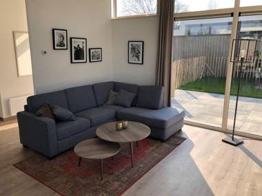 Modern chalet with dishwasher in the green Kempen