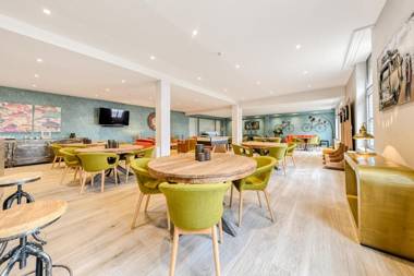 Aparthotel Acropolis