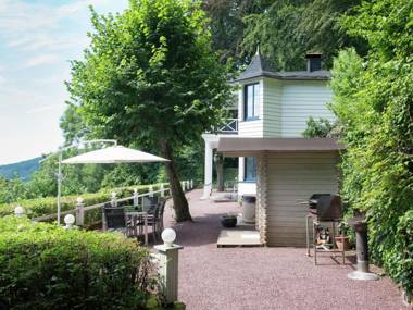 Alluring Holiday Home in Malmedy with Sauna