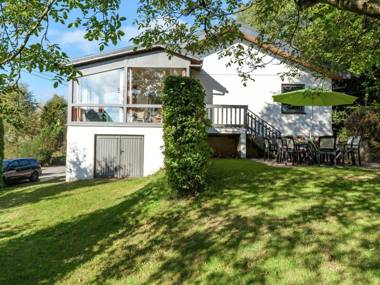 Luxurious Holiday Home in Malmedy with Sauna