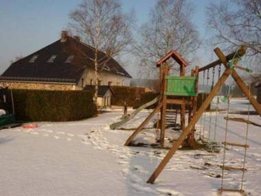 Balmy Cottage in Baugnez with Sauna and Billiards