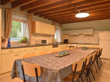 Balmy Cottage in Baugnez with Sauna and Billiards