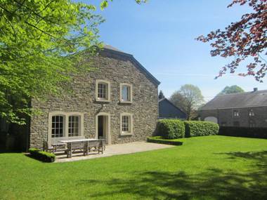 Welcoming Cottage in Offagne with Garden