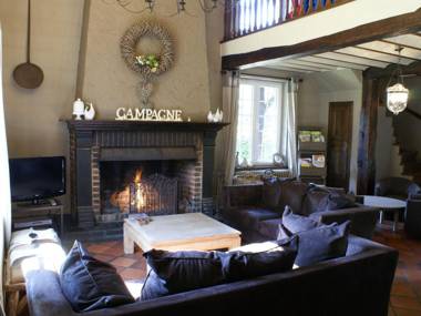 Charming half-timbered house with a whirlpool in quiet surroundings