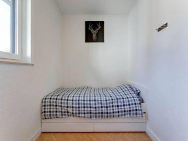 Inviting Holiday Home in Heuvelland with Garden