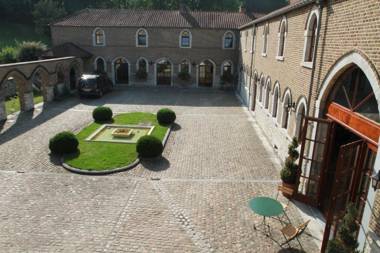 Hôtel - Ferme du Château d'Ahin