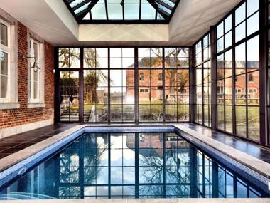 Luxurious Mansion in Houyet with Sauna