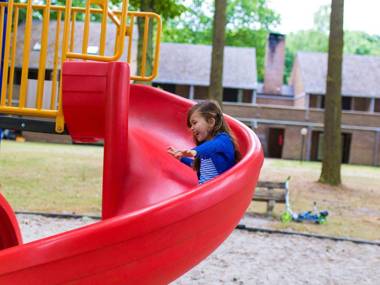 Nicely furnished studio with dishwasher in Belgian Limburg