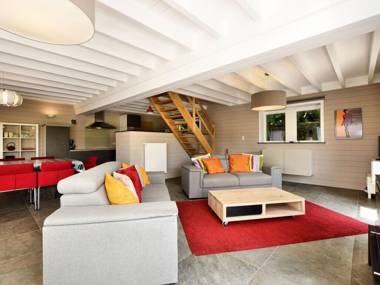 Stylish Holiday Home in Houffalize with Sauna Patio Garden