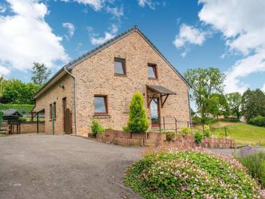 Holiday home near Hamoir with private heated pool