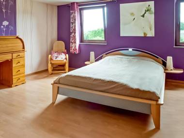 Holiday home near Hamoir with private heated pool