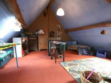 Enchanting Cottage in Comblain-Fairon with Terrace Garden