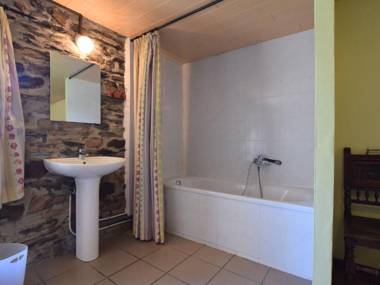 Authentic Holiday Home in Gouvy near Forest